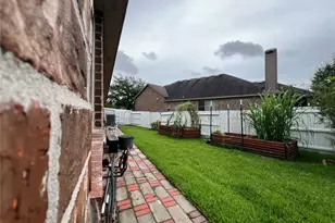 6181 Bridgewater Ln, League City, TX 77573 - Photo 14