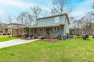 21112 Walnut Dr, New Caney, TX 77357 - Photo 1