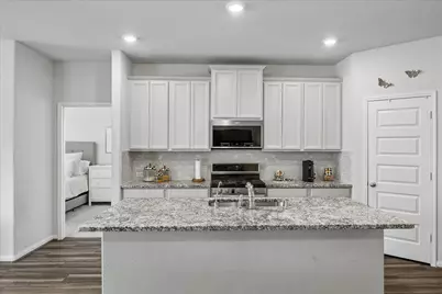 2636 Bellwick Canyon Court, Pearland, TX 77089 - Photo 10