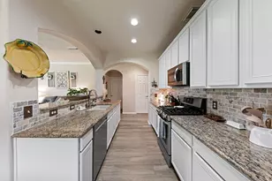 1927 Lavender Field Dr, Sugar Land, TX 77479 - Photo 12