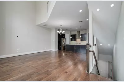 11023 Acorn Falls Drive, Houston, TX 77043 - Photo 10