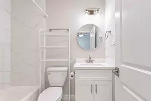603 Link Rd, Houston, TX 77009 - Photo 16