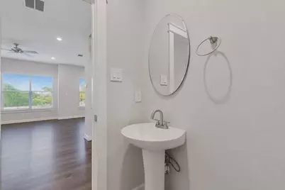 603 Link Road #H, Houston, TX 77009 - Photo 24
