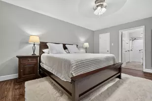 355 N Post Oak Ln, Houston, TX 77024 - Photo 22