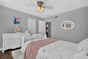 355 N Post Oak Ln, Houston, TX 77024 - Photo 26