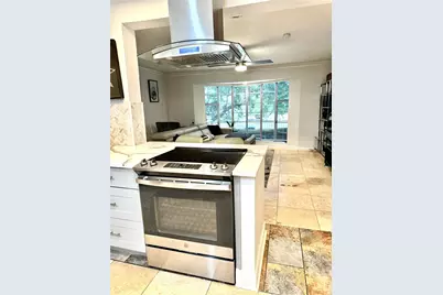 6744 Lawndale Street #2, Houston, TX 77023 - Photo 6