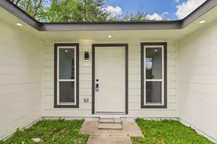 2002 Jones St, Rosenberg, TX 77471 - Photo 32