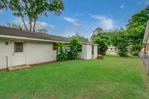 1722 Front St, Columbus, TX 78934 - Photo 28