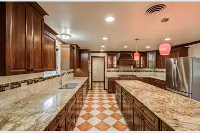 1722 Front Street, Columbus, TX 78934 - Photo 20