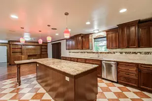 1722 Front St, Columbus, TX 78934 - Photo 22