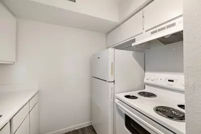 11715 S Glen Drive #803-1, Houston, TX 77099 - Photo 8