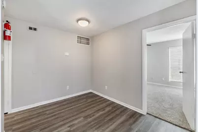 11715 S Glen Drive #803-1, Houston, TX 77099 - Photo 18