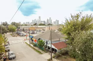 2303 Chestnut St, Houston, TX 77009 - Photo 6