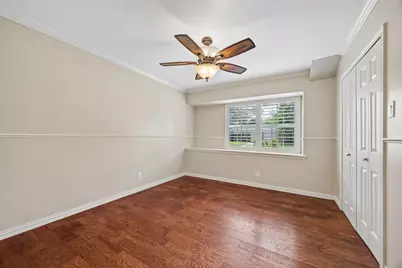 1659 Imperial Crown Drive, Houston, TX 77043 - Photo 18
