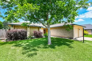 931 Mayweather Ln, Richmond, TX 77406 - Photo 2