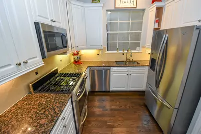 3226 Pemberton Circle Drive, Houston, TX 77025 - Photo 14