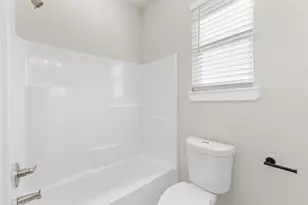 1504 Clay St, Brenham, TX 77833 - Photo 12