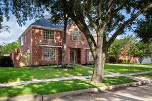 3230 Serene Oak Dr, Sugar Land, TX 77478 - Photo 4
