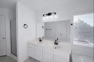 16519 Cypress Pelican Dr, Cypress, TX 77429 - Photo 8