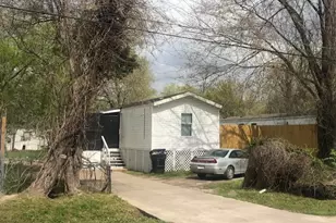 3182 Brownie Campbell Rd, Houston, TX 77038 - Photo 6