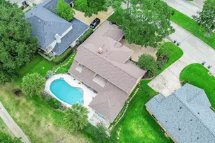 626 Longview Dr, Sugar Land, TX 77478 - Photo 1