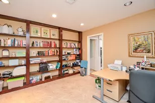 626 Longview Dr, Sugar Land, TX 77478 - Photo 8