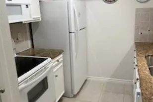 2230 S Piney Point Rd, Houston, TX 77063 - Photo 8