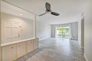 2230 S Piney Point Rd, Houston, TX 77063 - Photo 4