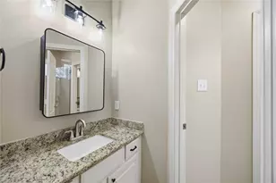 14003 Southern Spring Ln, Houston, TX 77044 - Photo 38