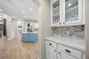 14003 Southern Spring Ln, Houston, TX 77044 - Photo 10