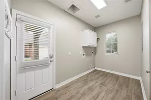 14003 Southern Spring Ln, Houston, TX 77044 - Photo 14