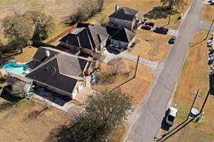 106 Mockingbird Ln, Bridge City, TX 77611 - Photo 26