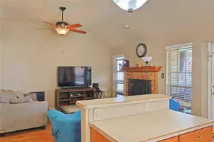 106 Mockingbird Ln, Bridge City, TX 77611 - Photo 8