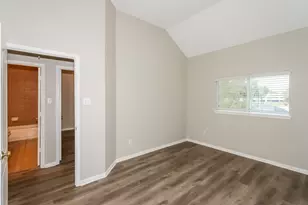 3607 Burning Palms Ct, Houston, TX 77042 - Photo 14