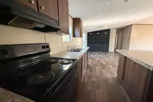 872 Twin Towers Rd, Silsbee, TX 77656 - Photo 10