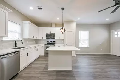4405 Mallow Drive Street #A, Houston, TX 77051 - Photo 6