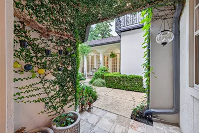 22 Frontenac Way, The Woodlands, TX 77382 - Photo 28