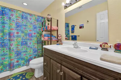 4023 Grayson Dr, Galveston, TX 77554 - Photo 20