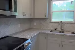204 Forrest Trail, West Columbia, TX 77486 - Photo 2