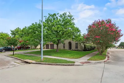 6931 Sandy Knolls Drive, Spring, TX 77379 - Photo 6