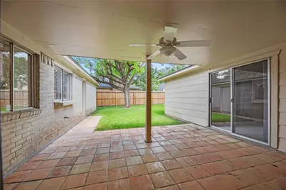 6931 Sandy Knolls Drive, Spring, TX 77379 - Photo 12