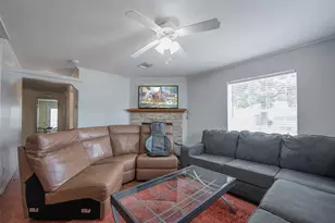 10227 Checkerberry Park Ln, Tomball, TX 77375 - Photo 4