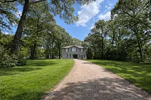 15392 Paradise Point Dr, Willis, TX 77318 - Photo 2