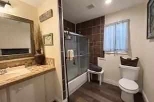 15392 Paradise Point Dr, Willis, TX 77318 - Photo 34