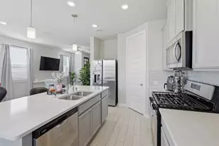 9946 Storehouse Dr, Houston, TX 77080 - Photo 10