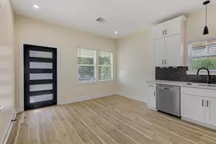 7001 1/2 Ave P, Houston, TX 77011 - Photo 4