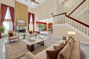 1698 Creekside Dr, Sugar Land, TX 77478 - Photo 8