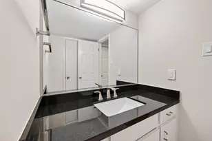 1698 Creekside Dr, Sugar Land, TX 77478 - Photo 30