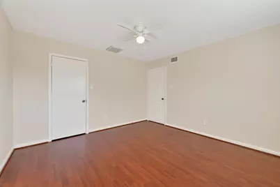 1698 Creekside Drive, Sugar Land, TX 77478 - Photo 28