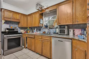 505 Oak Dr, Friendswood, TX 77546 - Photo 4